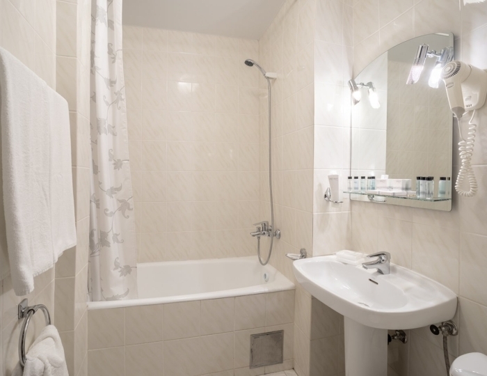 Люкс 2-местный 2-комнатный корп. Главный, комф. - Санаторий «Беларусь» Сочи